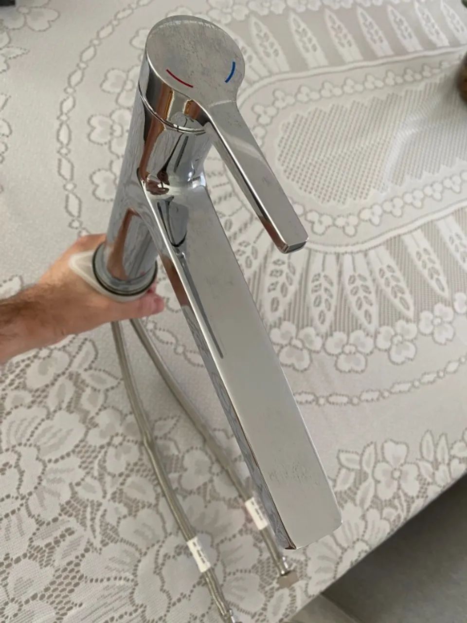 Torneira para cozinha agua quente e fria - Foto 2