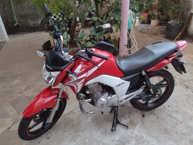 CG 150 Titan EX moto com menos de 14.000km rodados