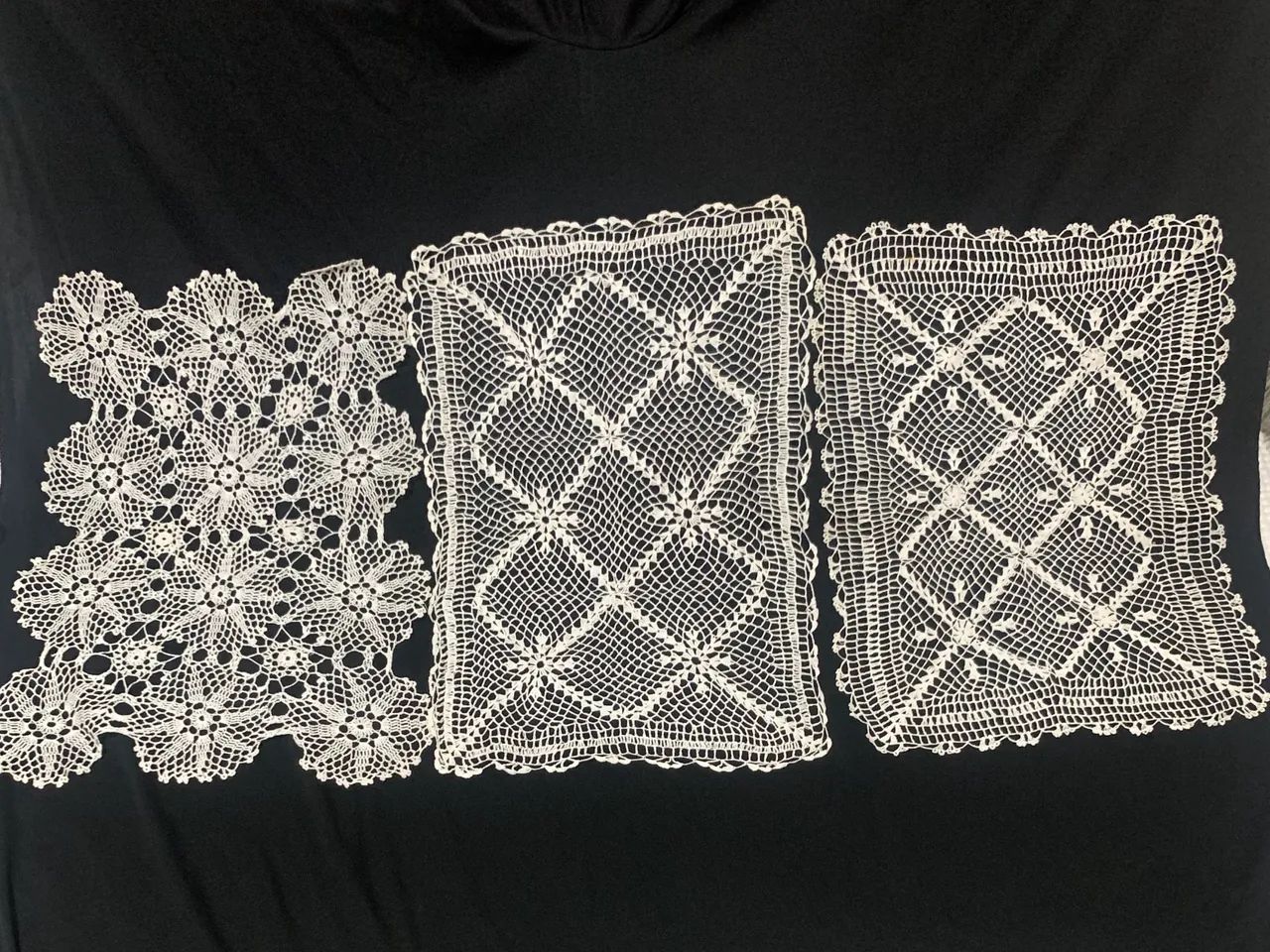 3 toalhinhas de crochê artístico - novas