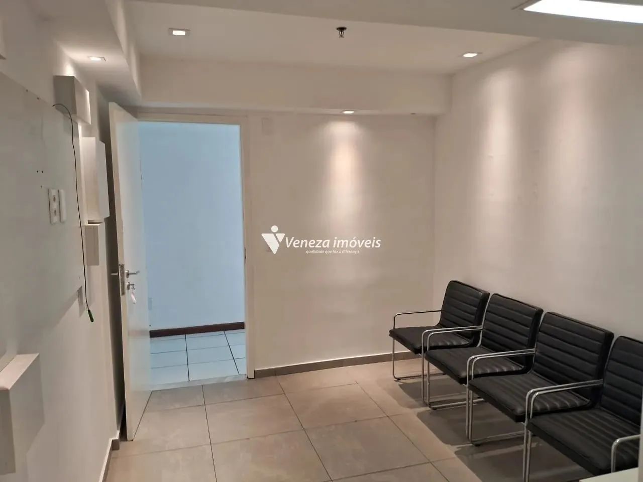 Sala comercial pronta Edifício Poty Premier para aluguel - Foto 3