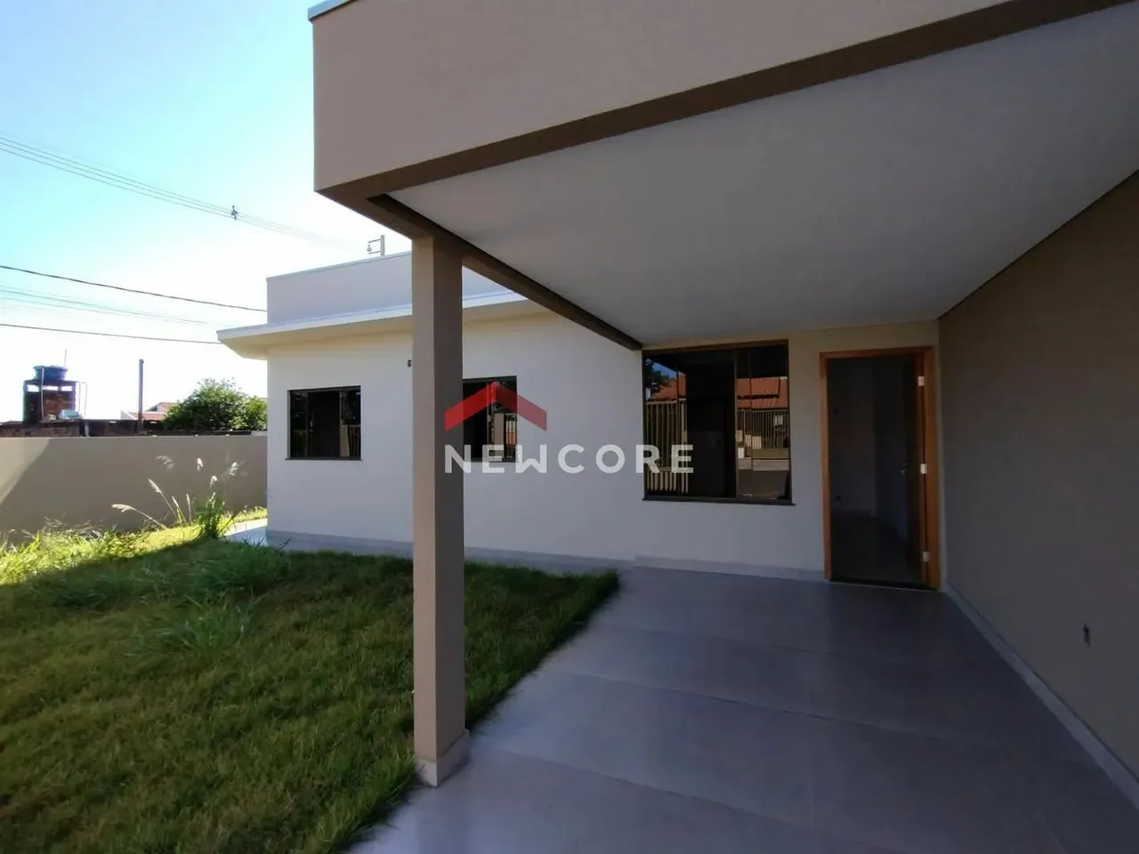 Casa em Rua Humberto Bergamini Testa - Residencial Portal do Sol - Londrina/PR