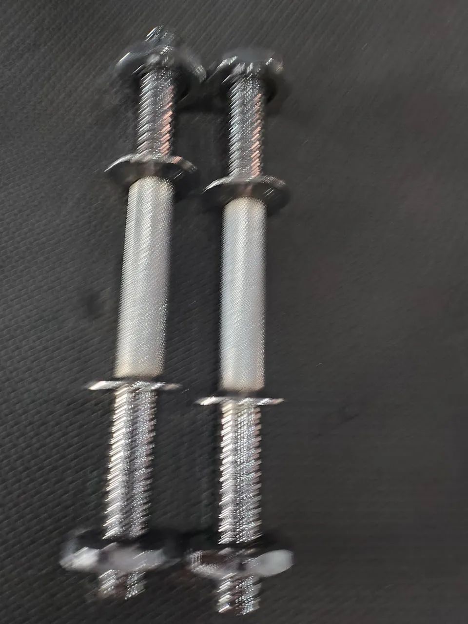 Barra maciça aço cromo treino academia Halteres. 64314891192323121