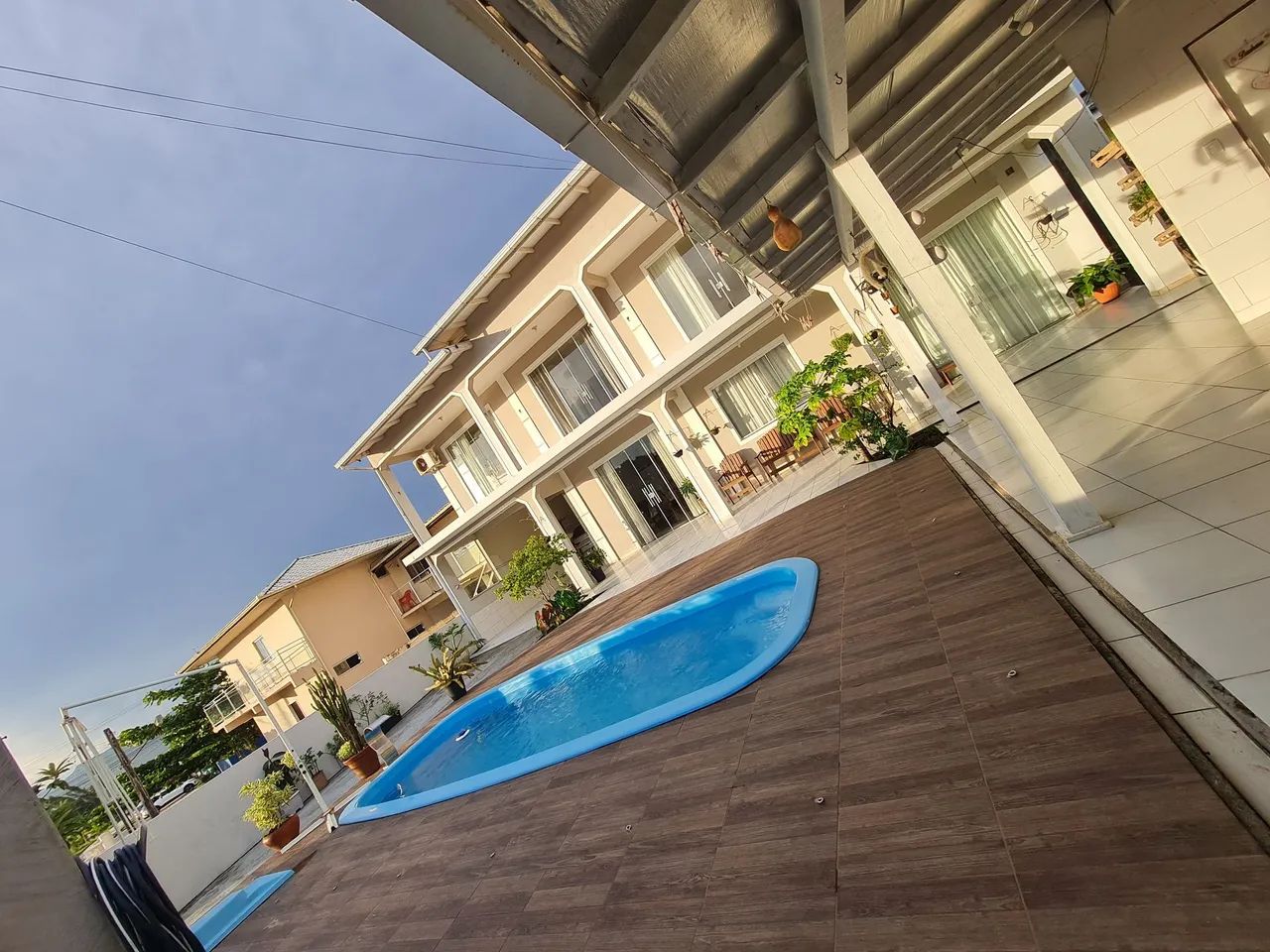 Casa Temporada com Piscina em Praia Linda - Foto 2