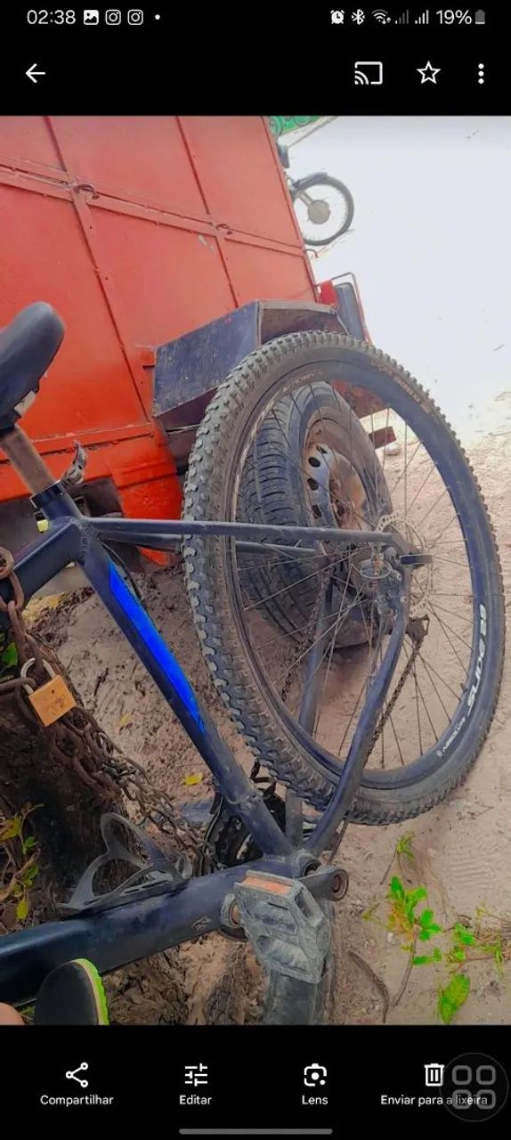 Bicicleta aro 29 de Marchas em Ótimo Estado - Foto 3