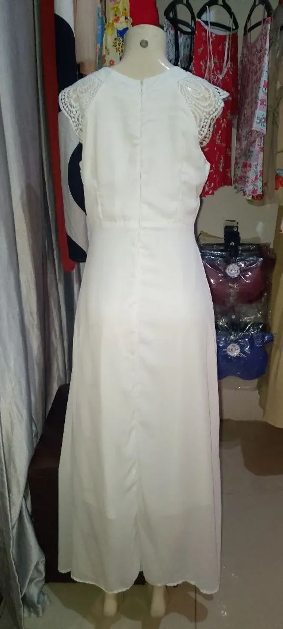 Vestido Branco Elegante com Detalhes em Renda NOVO - Foto 3