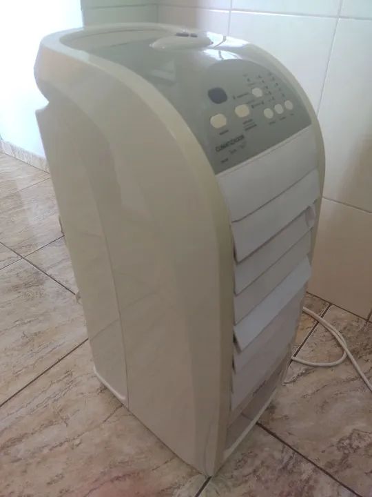 Climatizador Umidificador Frio e Quente Philco - Funcionando perfeitamente!! - Foto 6