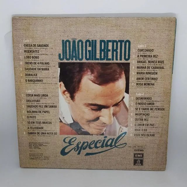 Disco João Gilberto - Vinil duplo, capa e discos em bom estado - Foto 2
