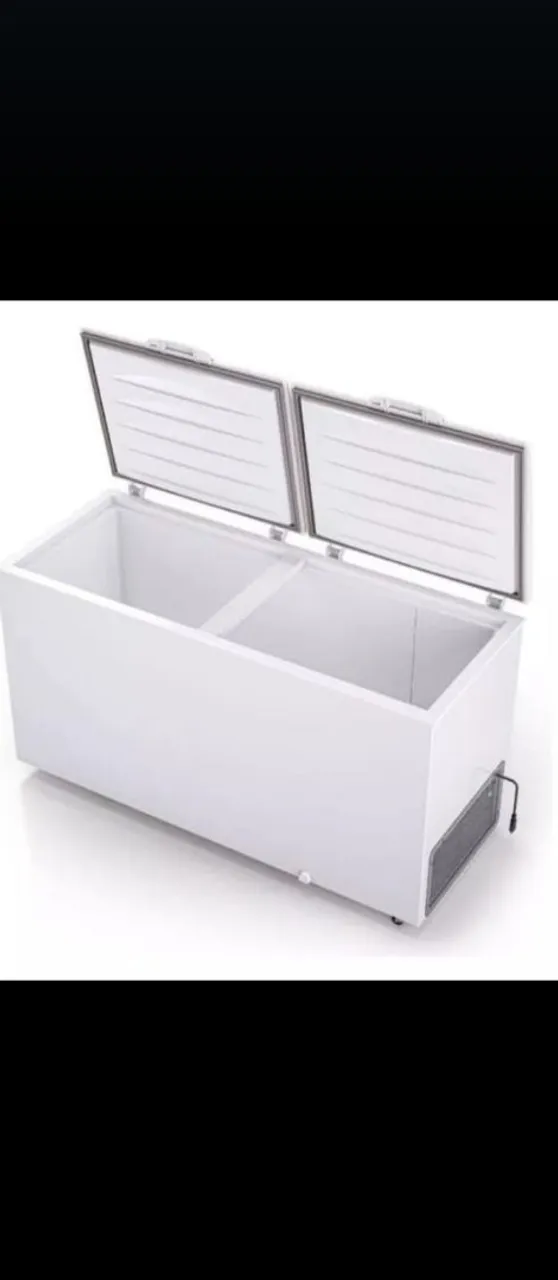 Freezer horizontal com duas tampas