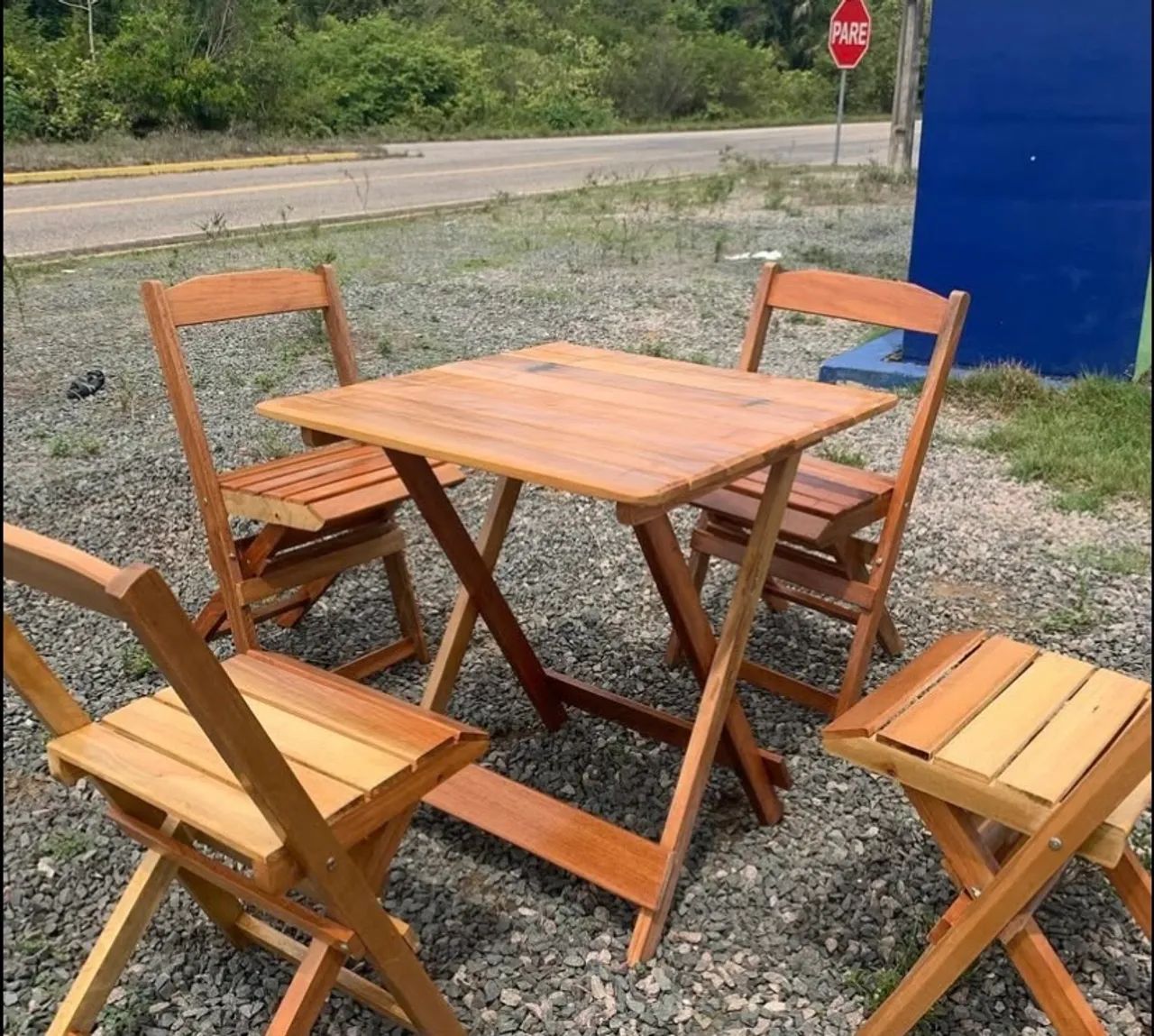 Jogos de mesa e cadeira dobrável envernizado - Foto 2