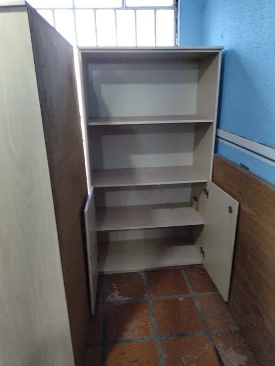 Torrando mesas, estantes e balcão pra escritório, coisa boa, MDF.  - Foto 4