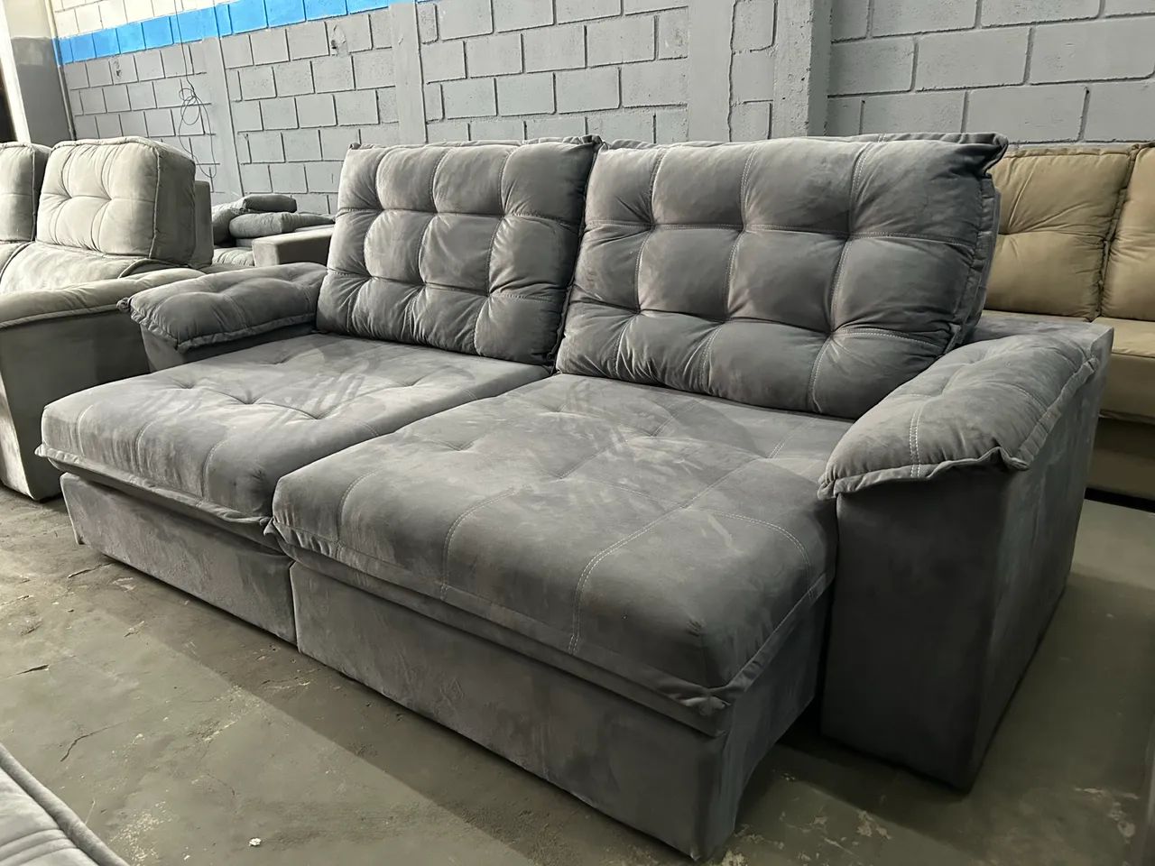 Sofá Retrátil e Reclinável 2.50m NOVO ( Direto da Fábrica )  - Foto 4