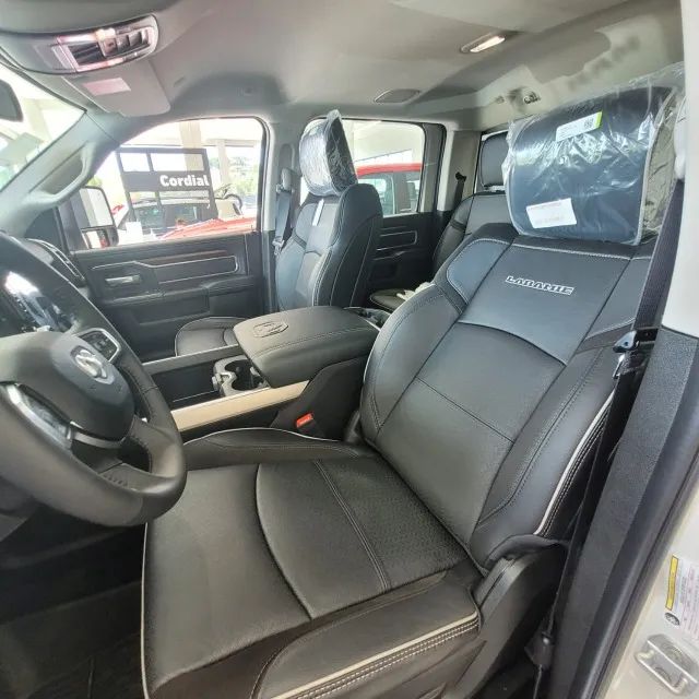 RAM 2500 LARAMIE - Foto 3