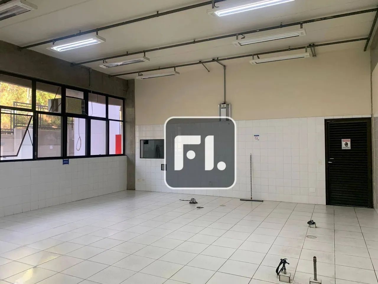 Galpão para alugar, 3712 m² por R$ 99.083,34/mês - Tamboré Polo Empresarial - Santana de P - Foto 4