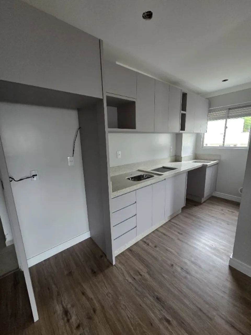 Apartamento Padrão para Alugar no Bairro São Francisco de Assis em Camboriú