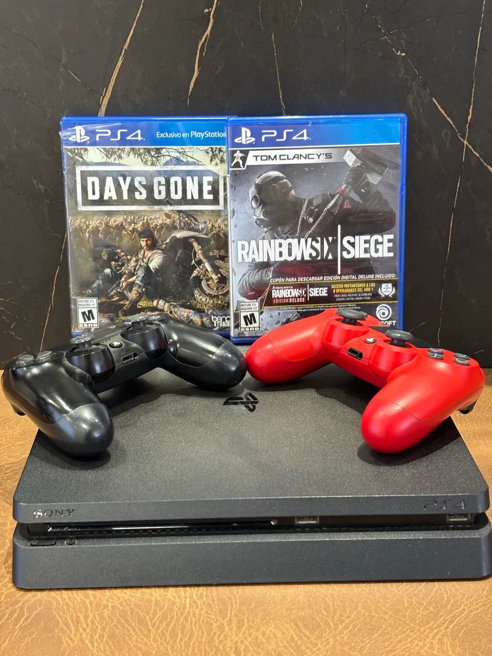 Ps4 + 2 controles + 2 jogos  - Foto 3