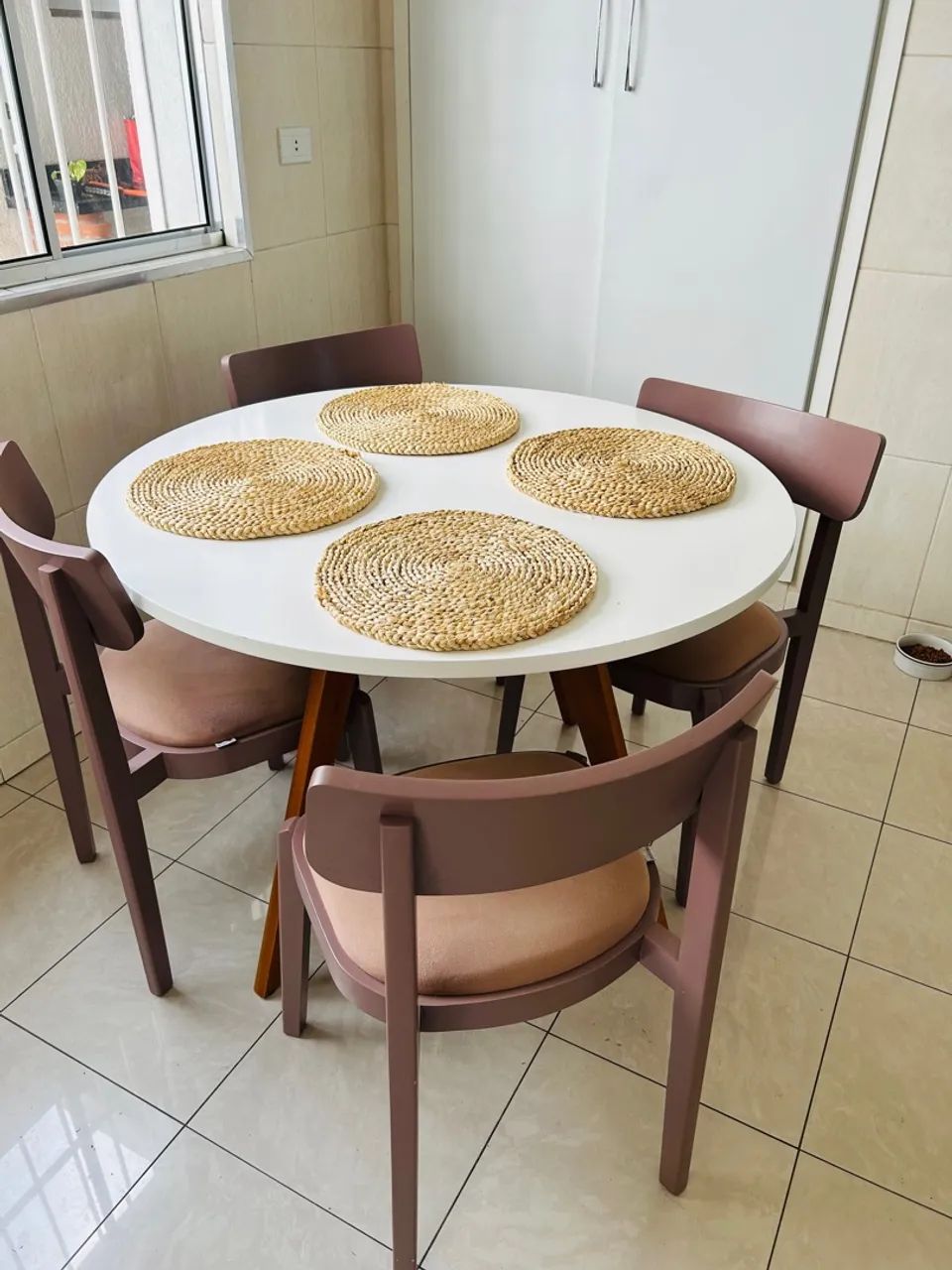 Mesa com 4 cadeiras Tock Stock - Foto 3