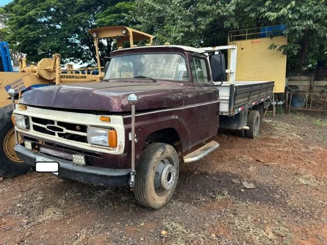 Ford F350  4x2  ano  1959 c/ Carroceria - Foto 3