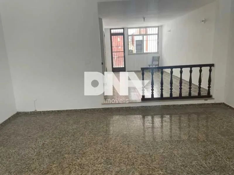 Casa de Vila - / Residencial / Humaitá - Foto 2
