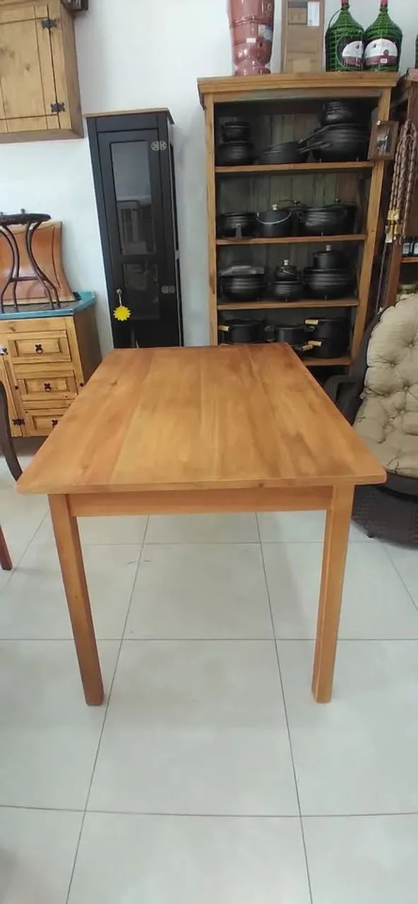  Mesa De Eucalipto 1,20 X 80 envernizada