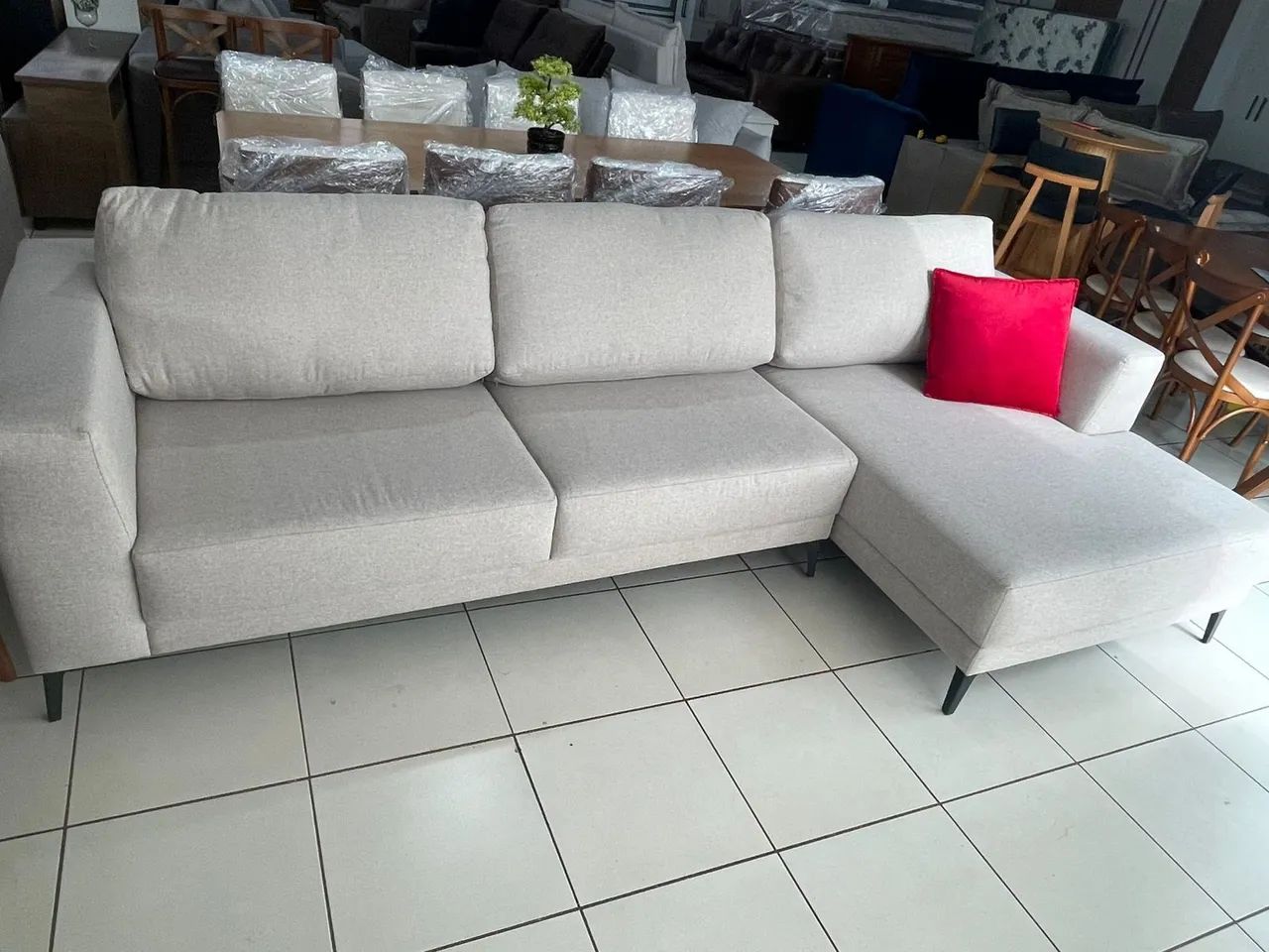 Sofá 3.15 mt em linho conforto e qualidade  - Foto 3