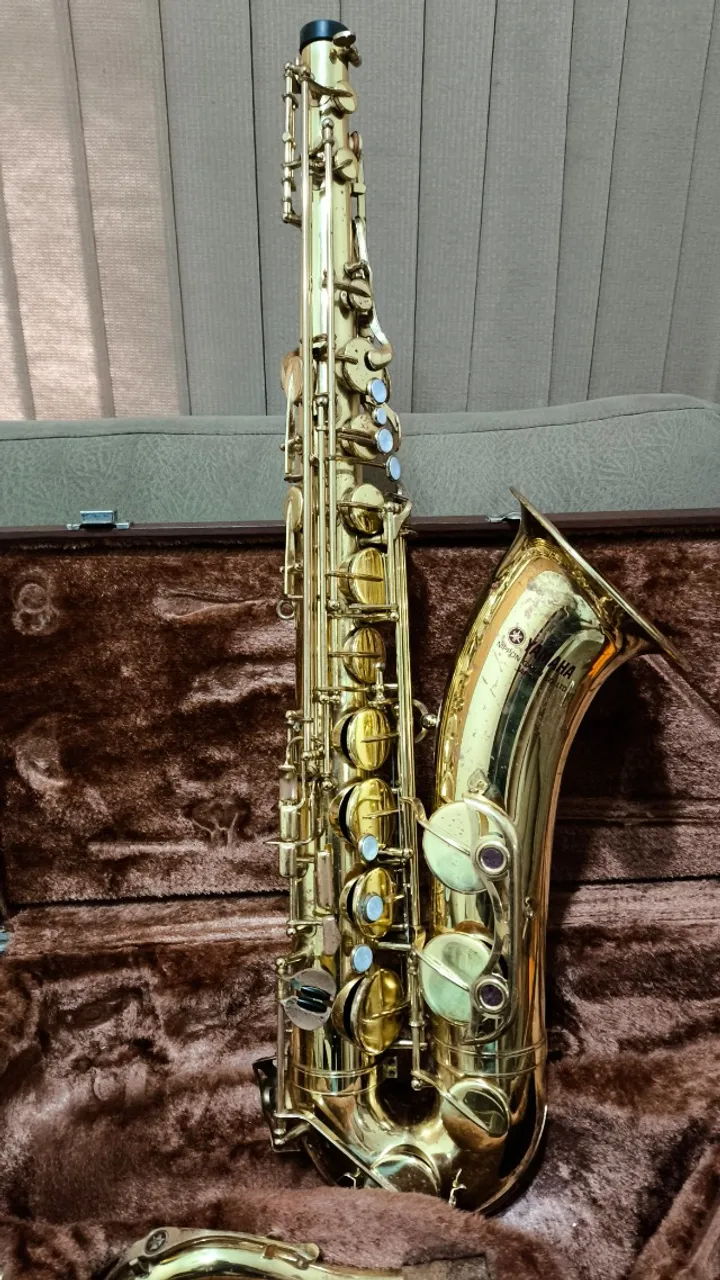 Saxofone Tenor Yamaha YTS-32 (Purple Logo)