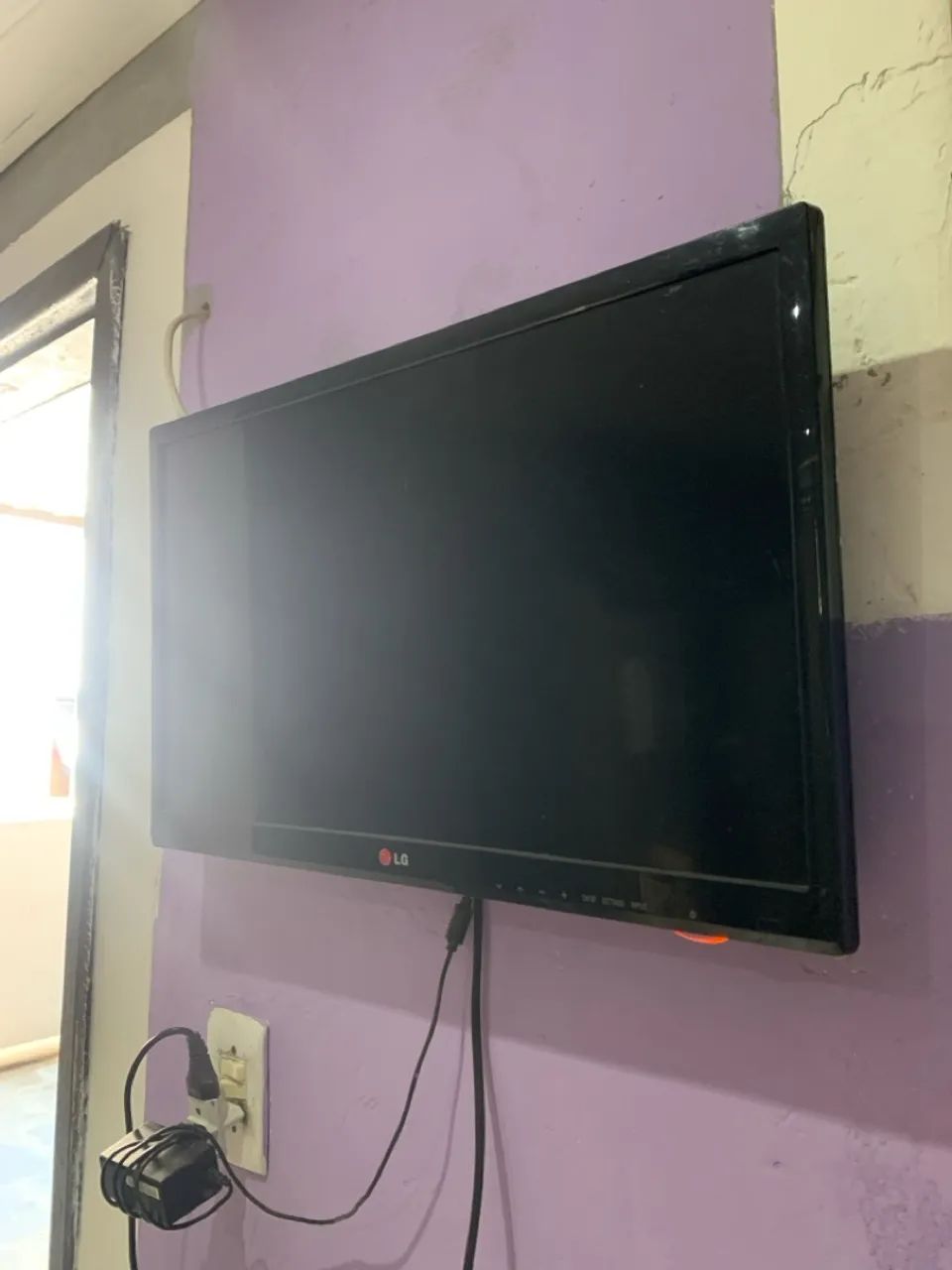 TV LG - Tela plana - Foto 2