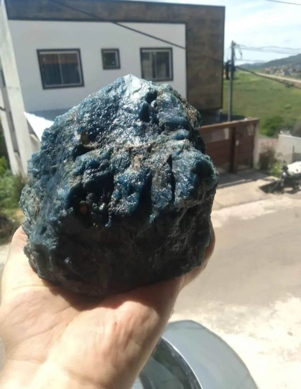 Pedra decorativa azul para jardim