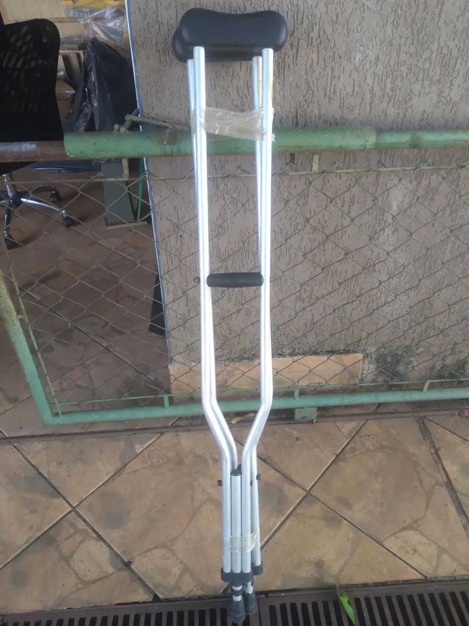 Par de Muletas em Alumínio