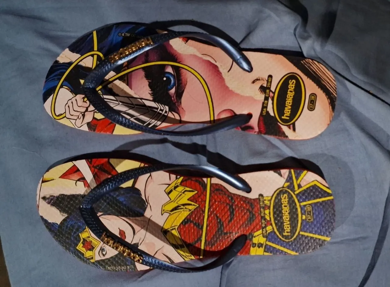 Havaianas Wonder Woman