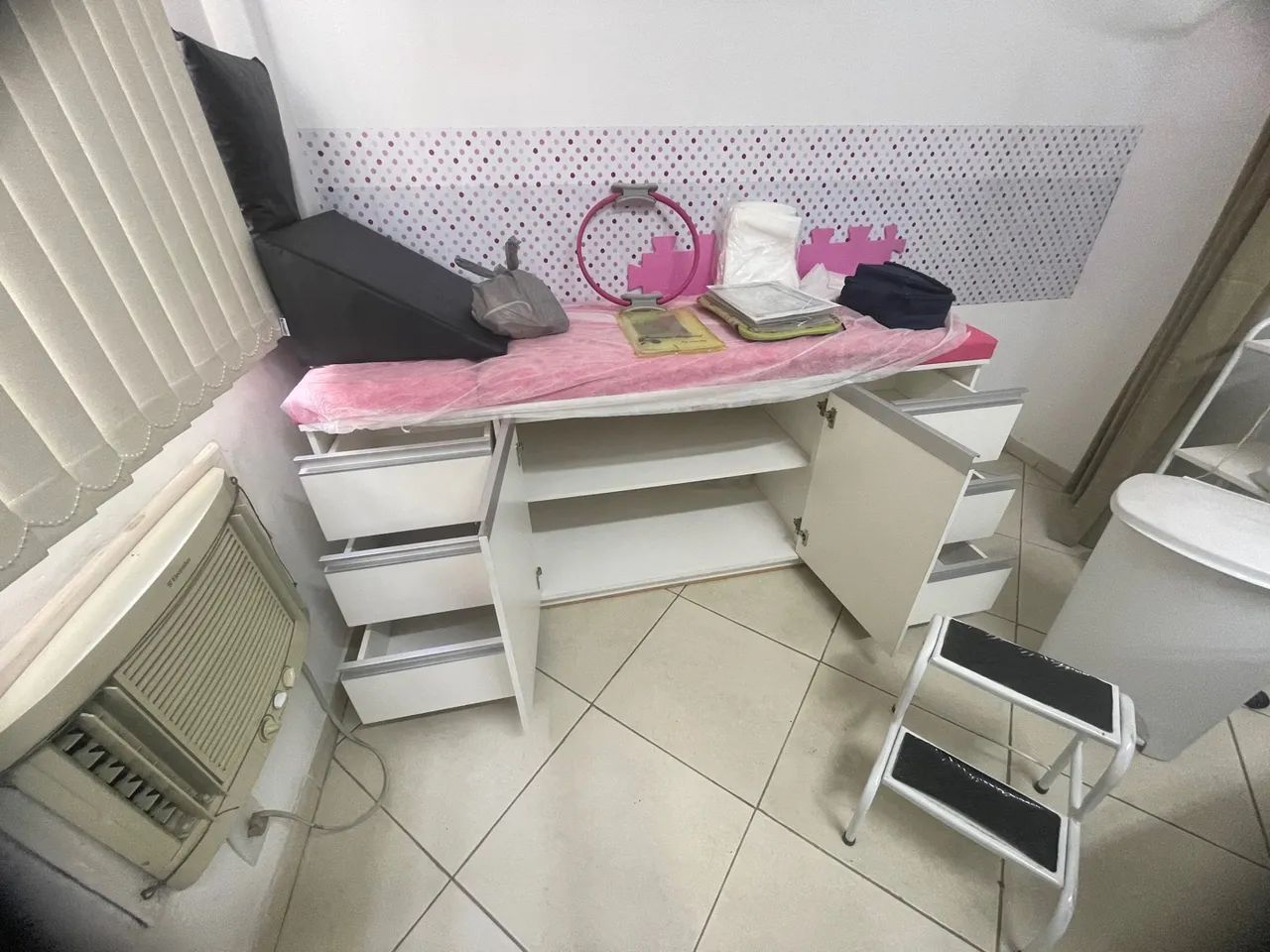 Maca com gavetas pink