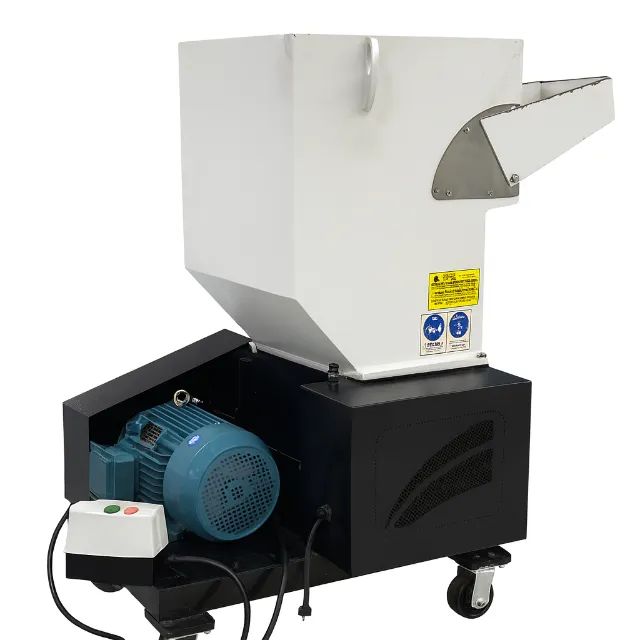 Moinho Triturador Plásticos - 410x240mm - 10cv - Ano 2023 - R$ 17.500 - Foto 3