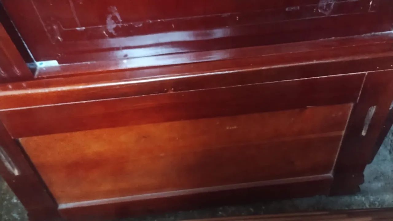 Vendo cama de solteiro semi novo 64842037651585120