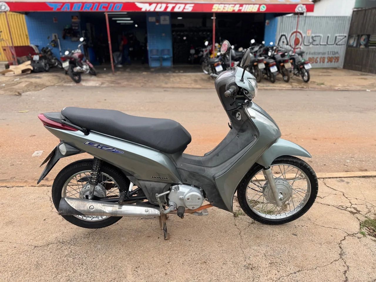 Honda Biz 125 2015 com Ipva 2025 pago - Foto 3