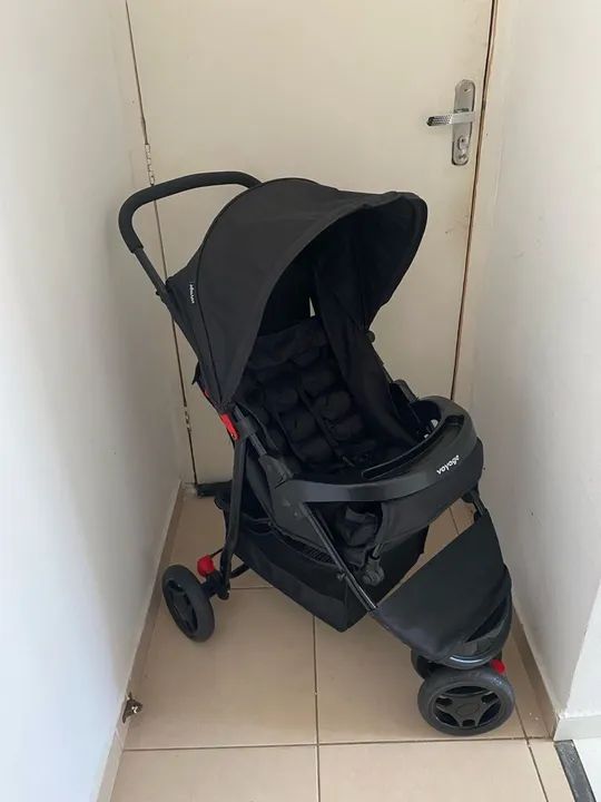 Carrinho de Bebê Voyage