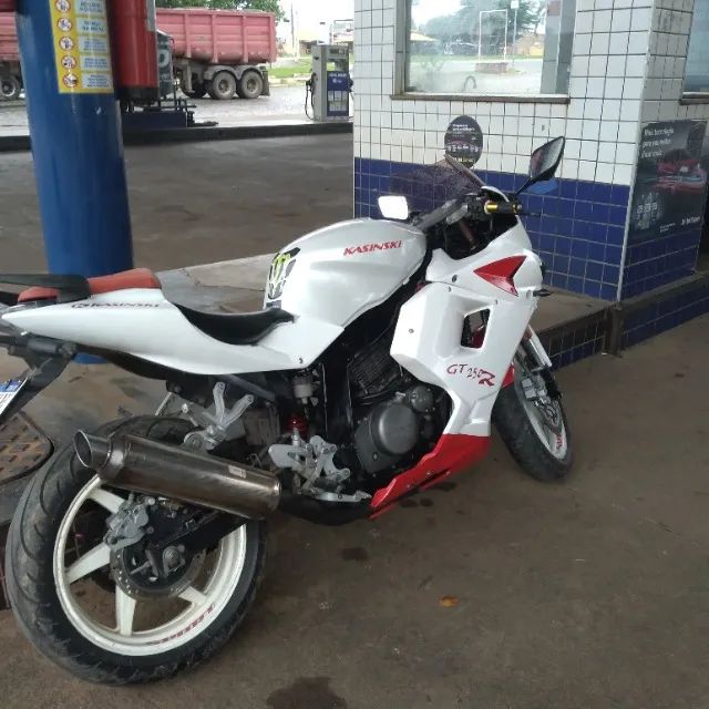 Moto *  - Foto 3