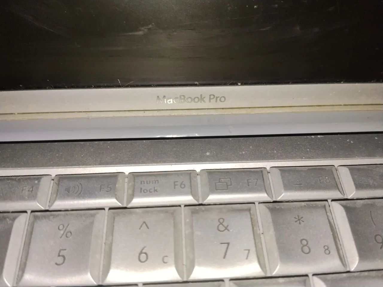 MacBook pro para retirar peças  - Foto 3