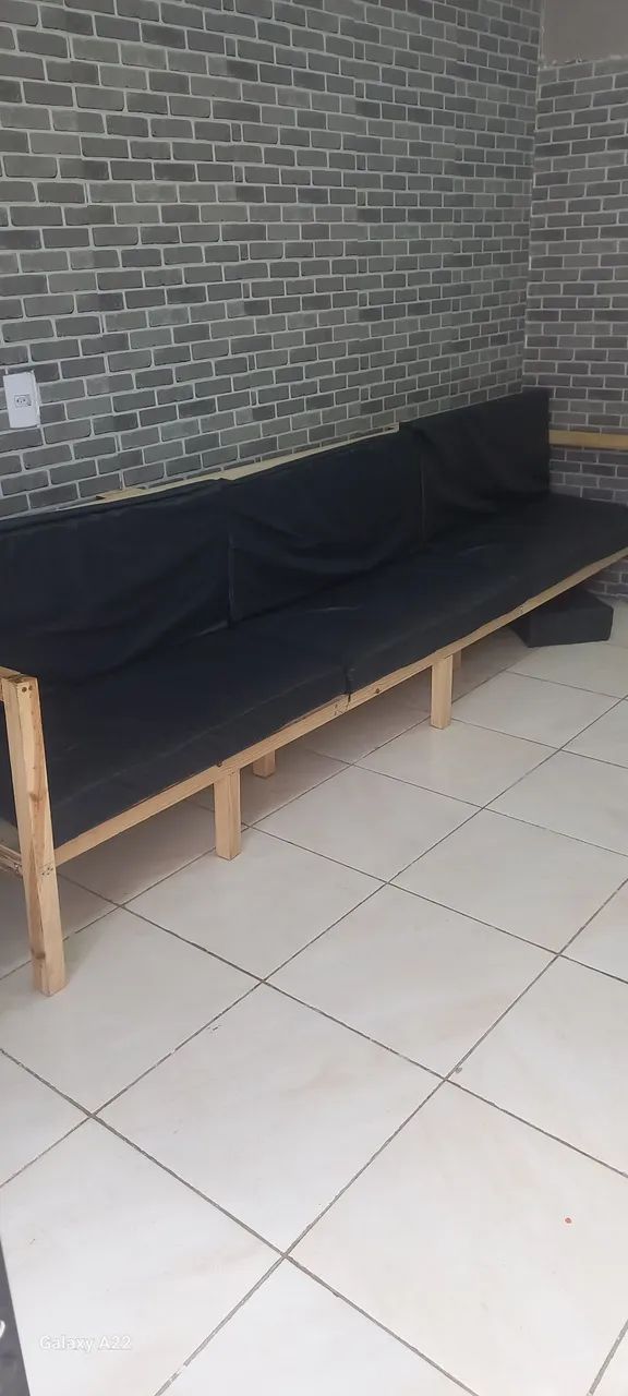 Banco de barbearia de 3 metros - Foto 2