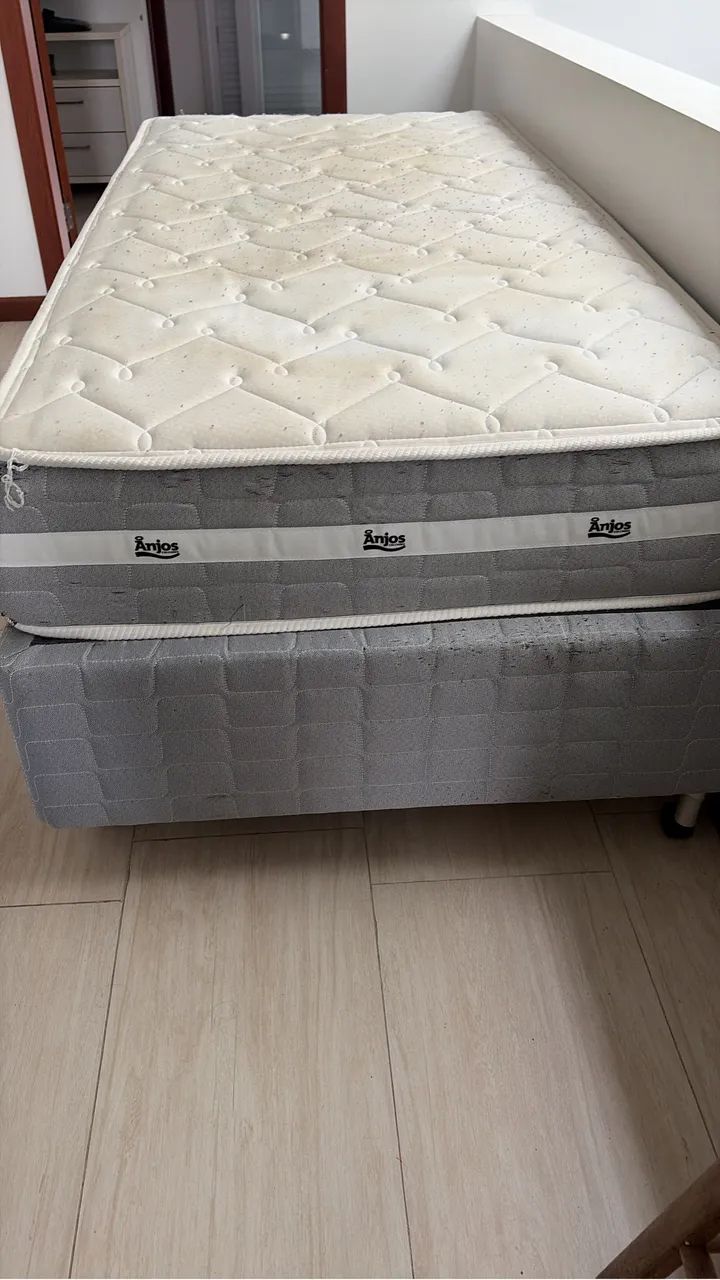 Vendo bicama solteiro 