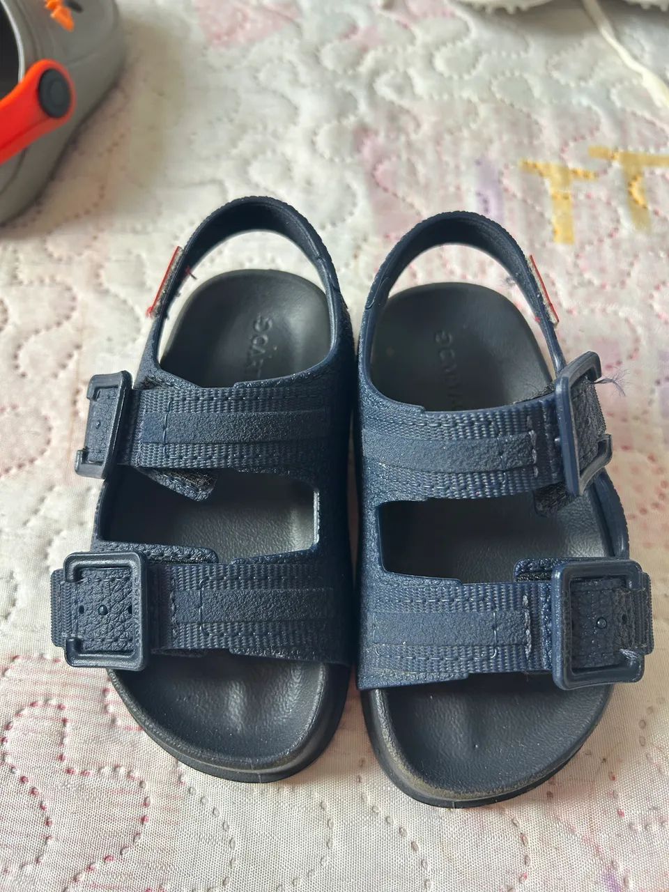 Sandálias e sapatos  - Foto 4