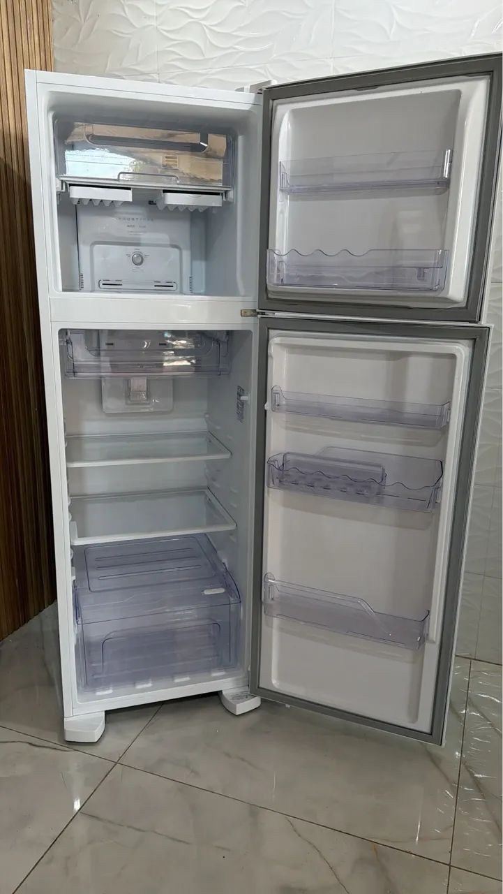 Geladeira Electrolux ENTREGO  - Foto 2
