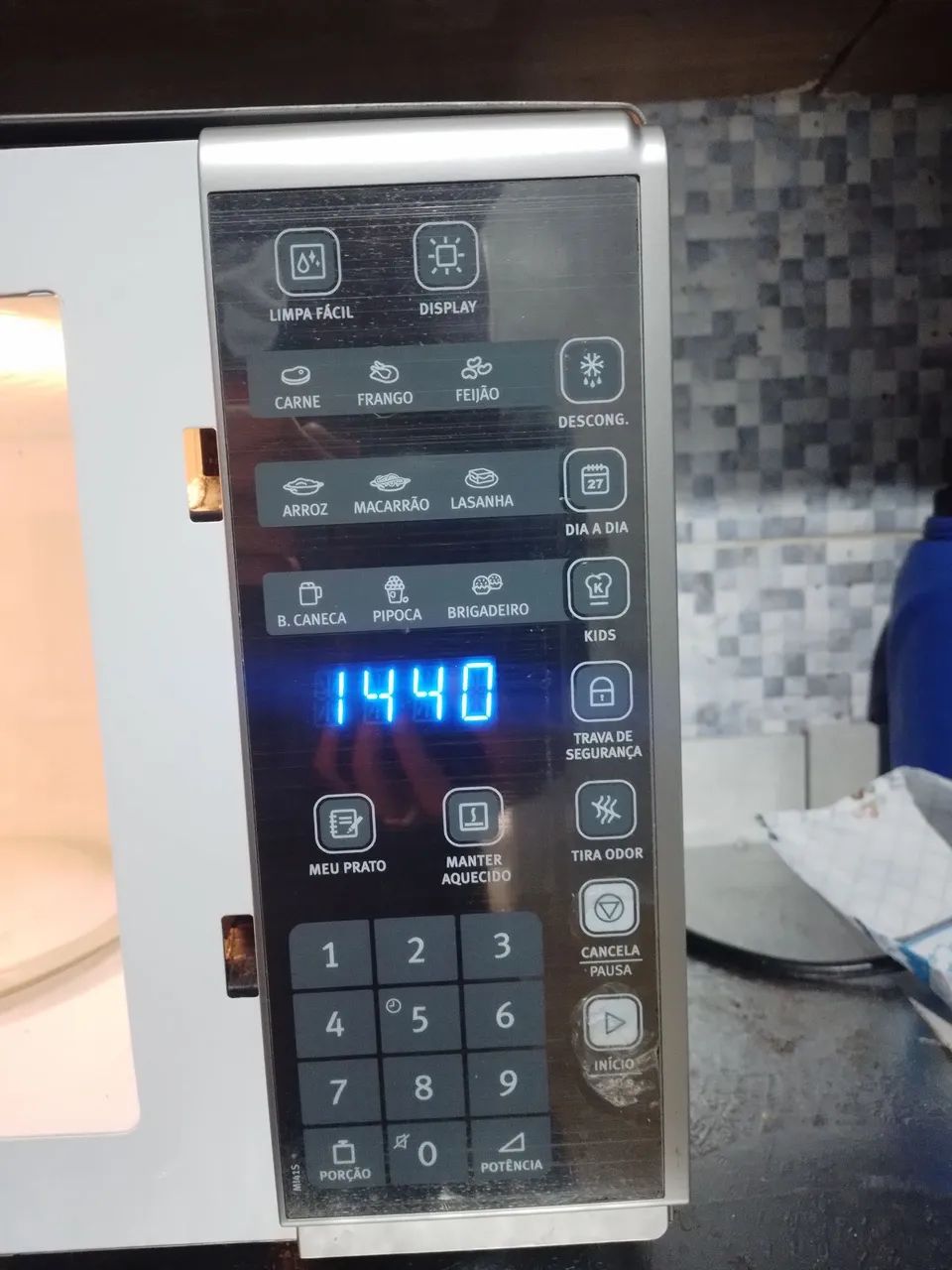 Micro-ondas eletrolux 31L inox - Foto 2