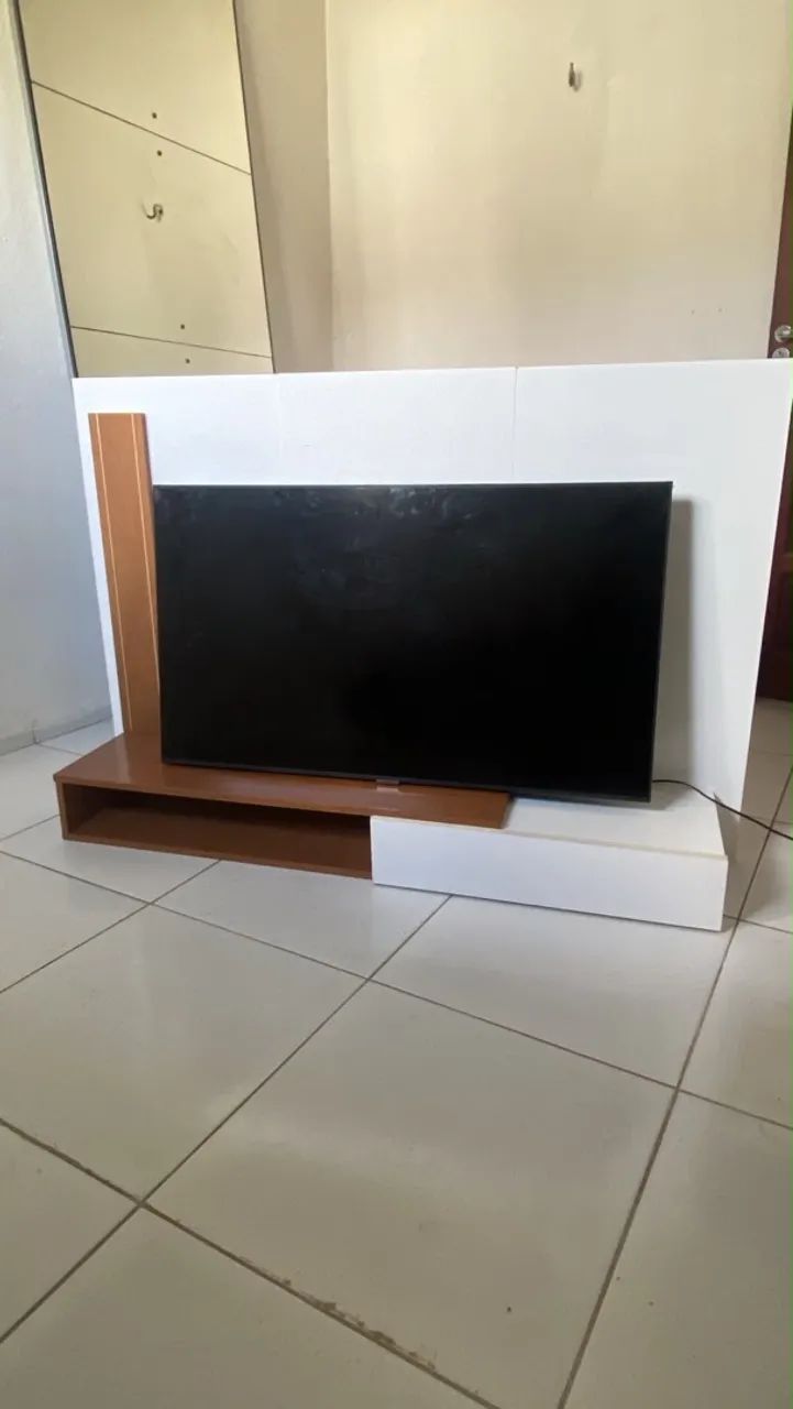 Smart TV Samsung de 43 polegadas + Painel(modelo UN43AU7700GXZD)