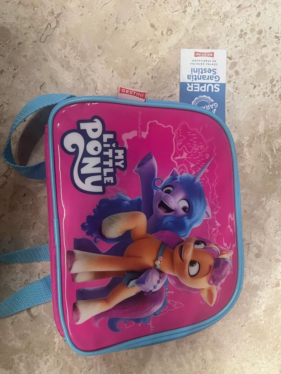 Vendo kit escolar (lancheira e estojo) - Foto 3