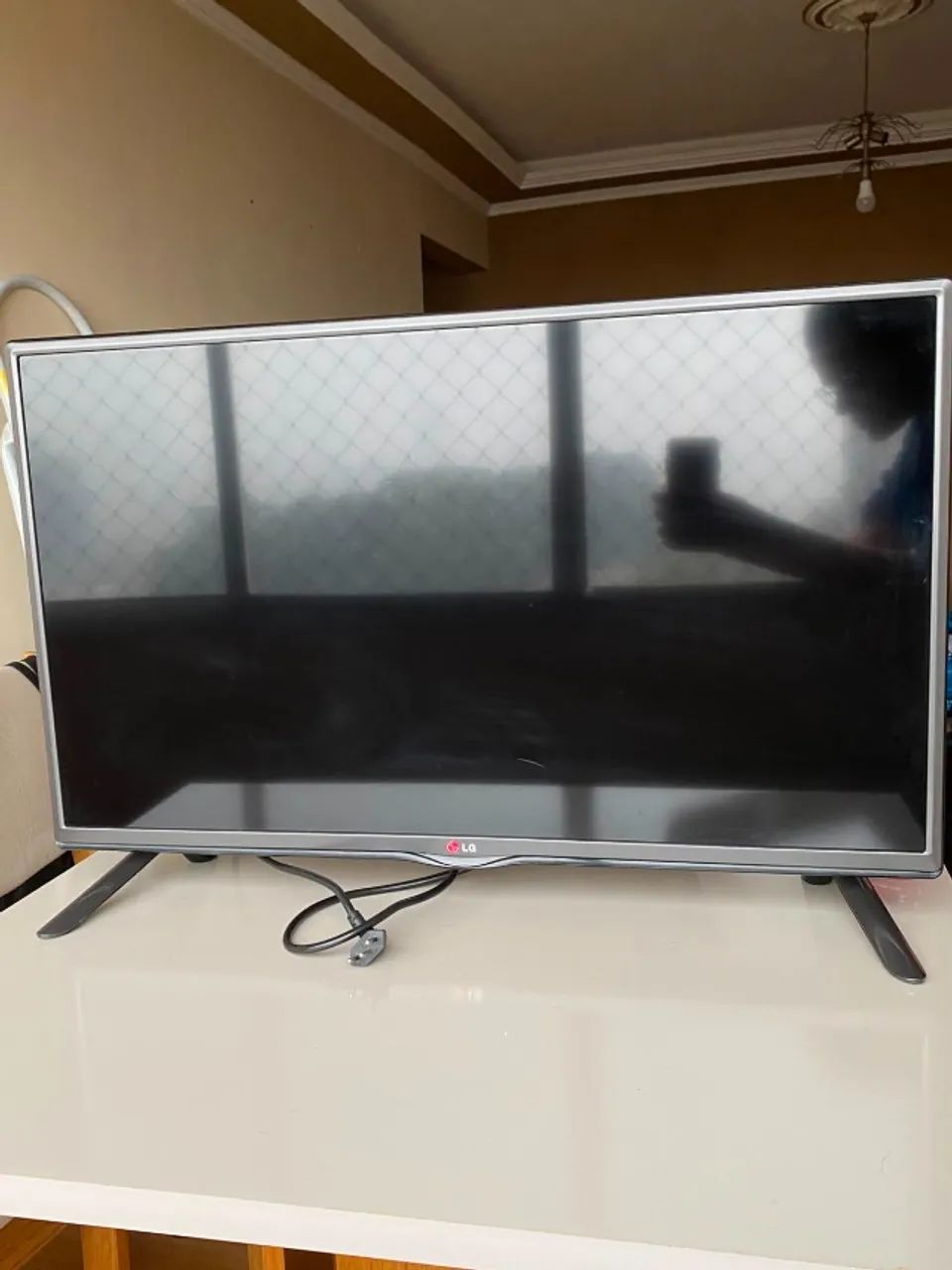 TV LG 32" LED 32LB550B - Excelente Estado - Foto 2