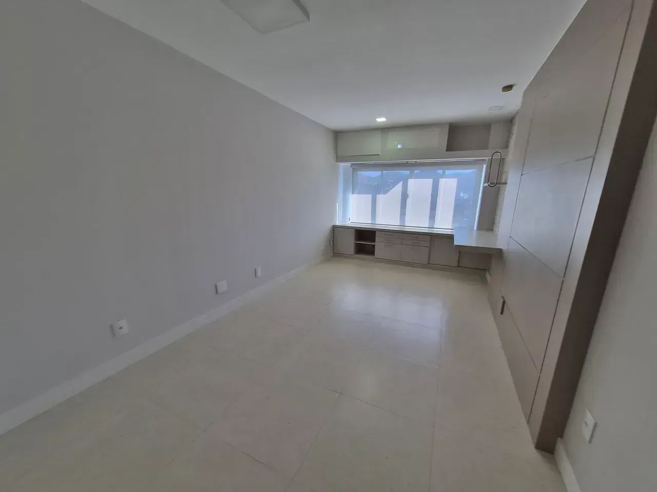 Excelente Sala Comercial Próxima à Unimed - Foto 5
