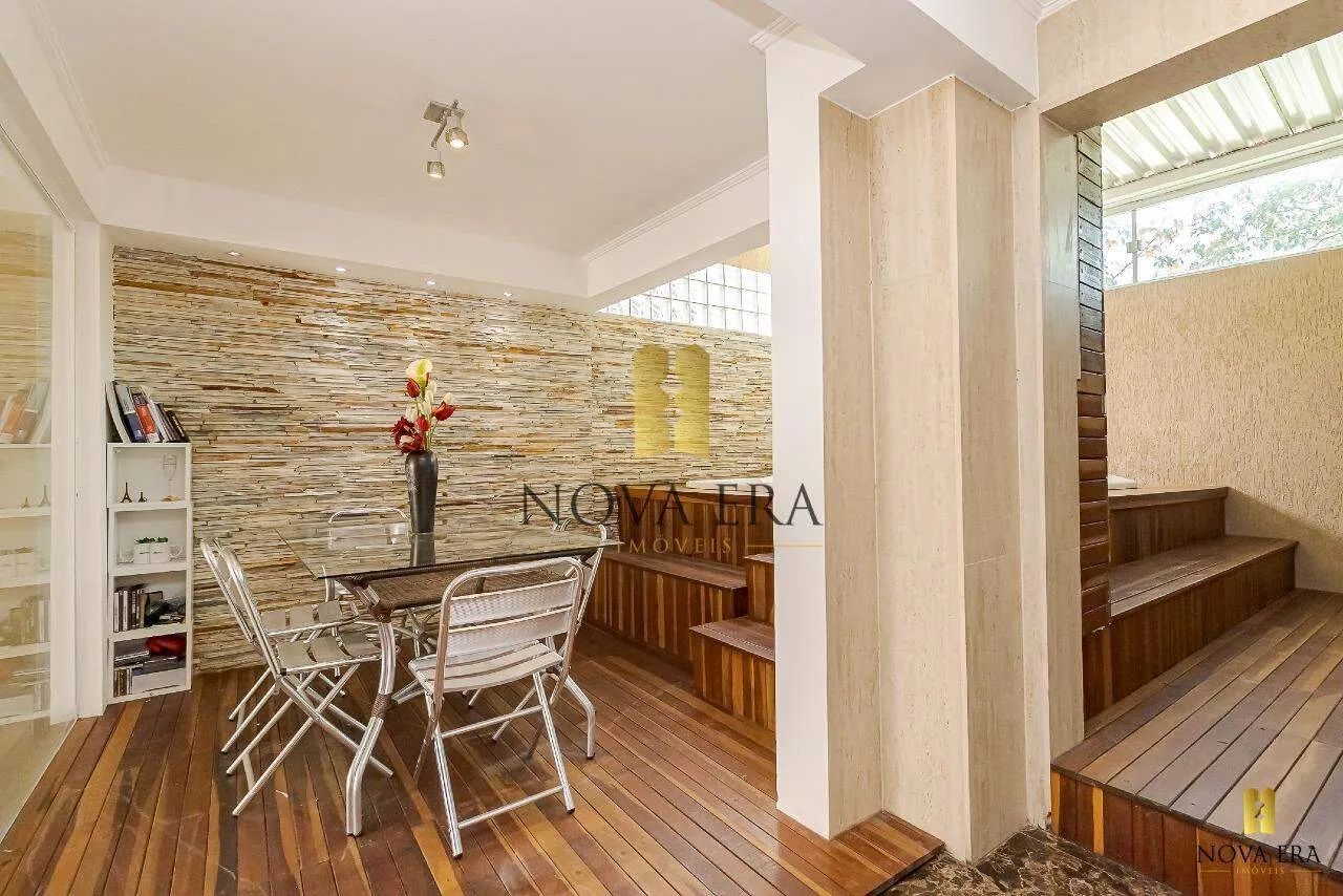 SOBRADO QUADRIPLEX MOBILIADO COM JACUZZI, COM 3 QUARTOS, 3 VAGAS DE GARAGEM - Foto 4
