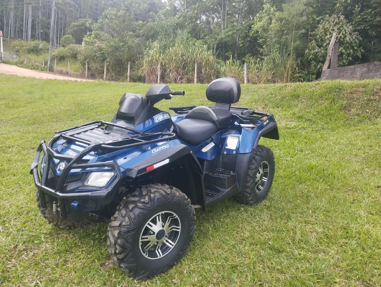 Quadriciclo Can Am Outlander 4x4 800CC - Foto 2