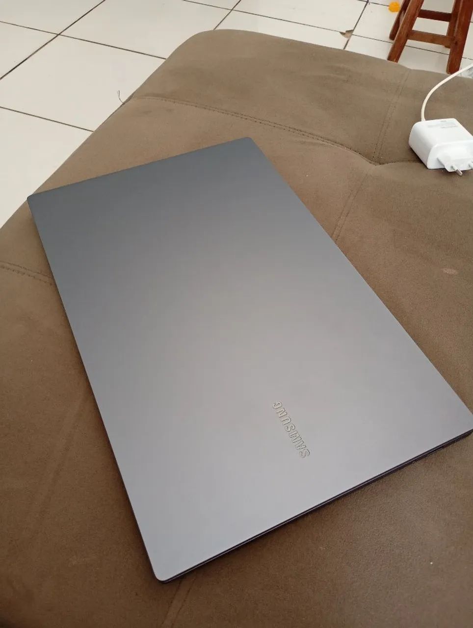 SAMSUNG BOOK 4 - Foto 4