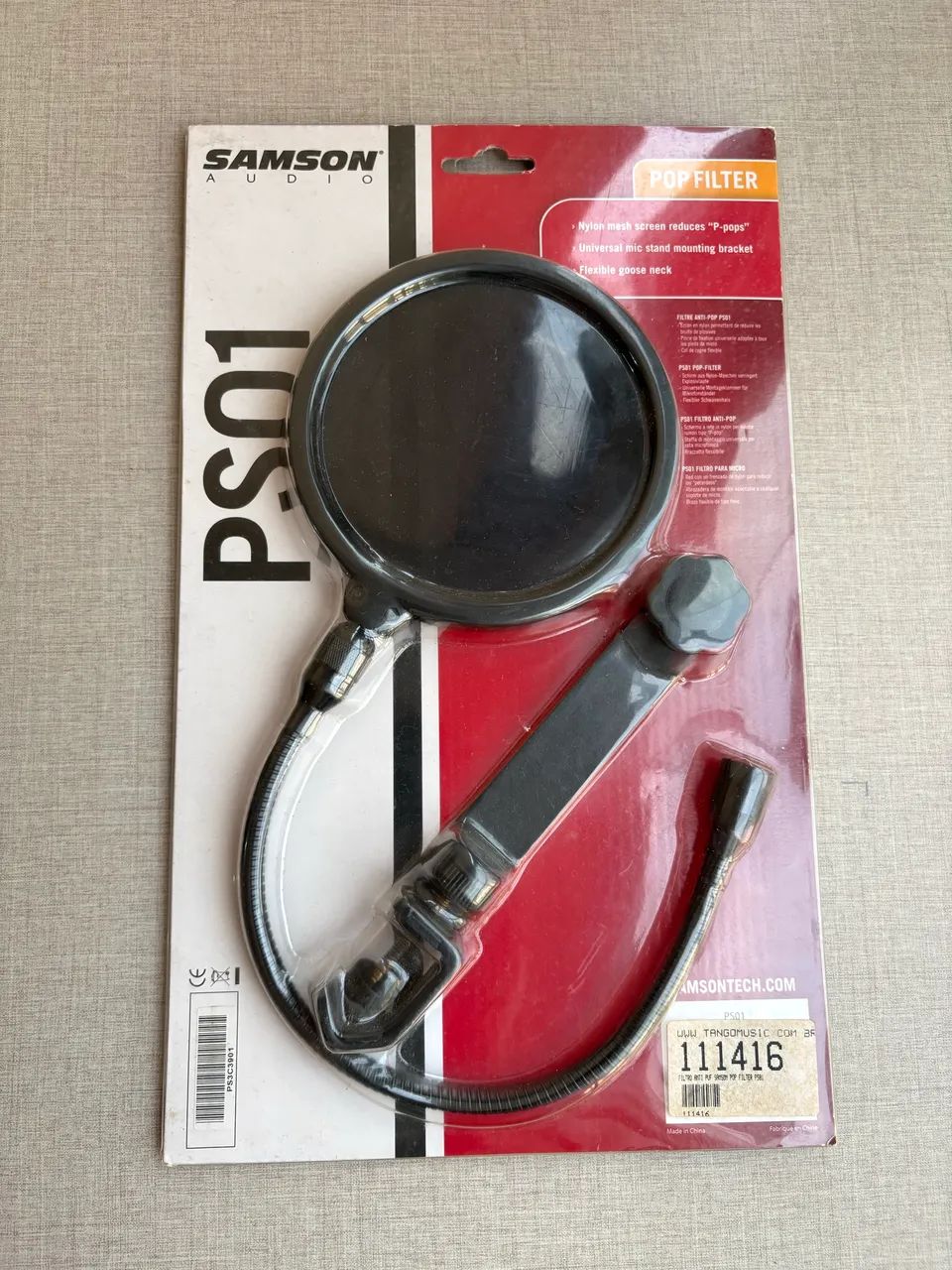 Microfone Behringer C-1 Condensador Cardioide cor prata - Foto 4
