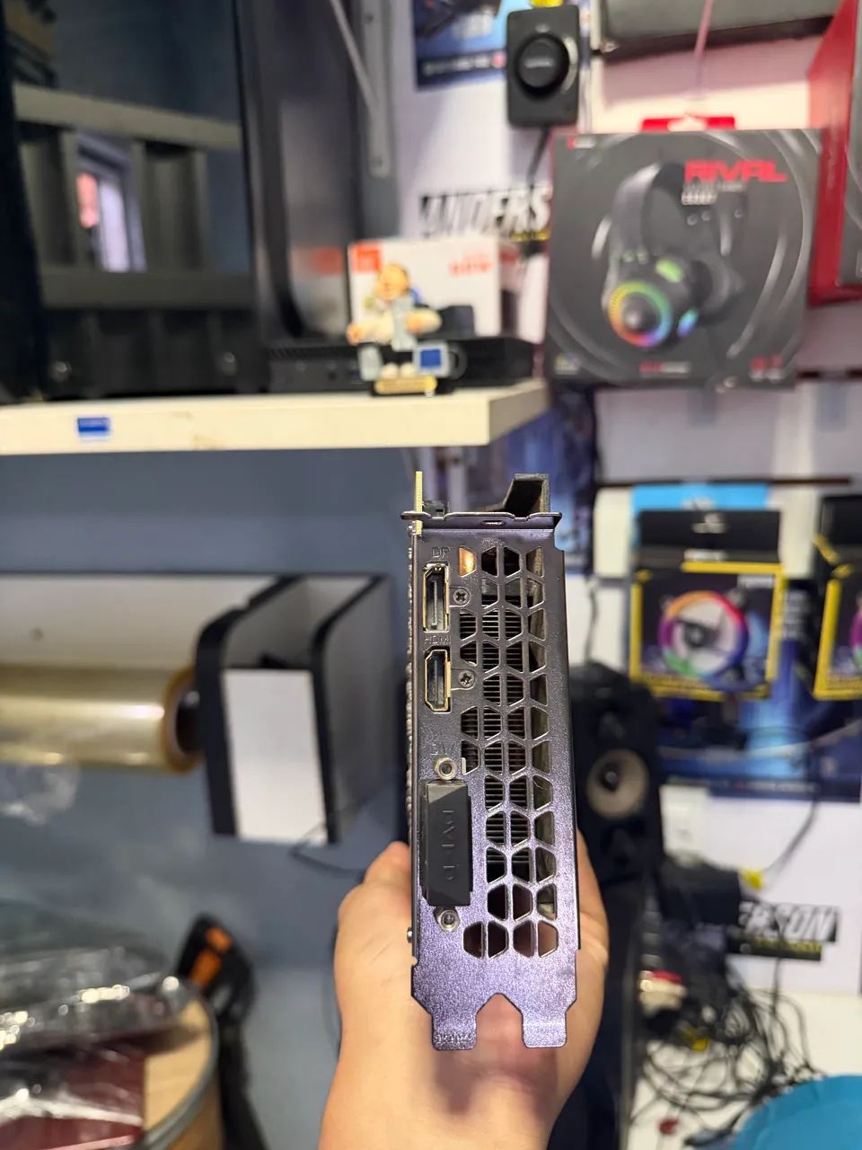 GTX 1650 4GB - Foto 3